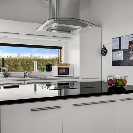 Elinora - 100m From The Sea By Interhome Feriehus