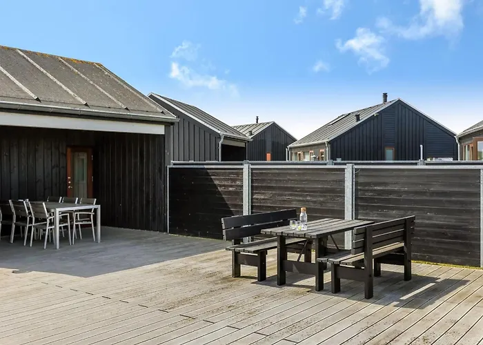 Elinora - 100m From The Sea By Interhome *